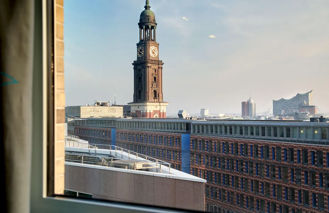 Motel One Hamburg Am Michel-1