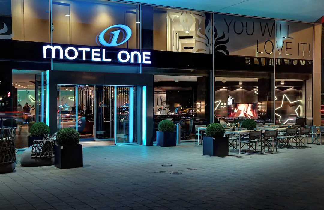Motel One Hamburg Am Michel-1